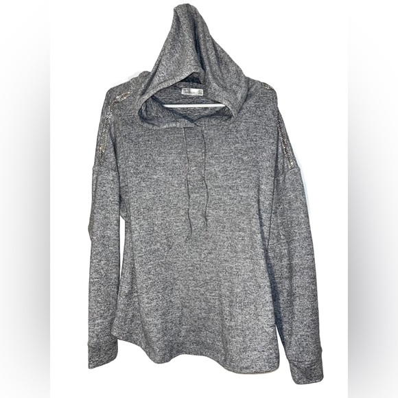 Madison 89 th Gray Hoodie Women Size XL.  P2P - 24” Sleeves - 19” Length - 23” - Picture 1 of 4